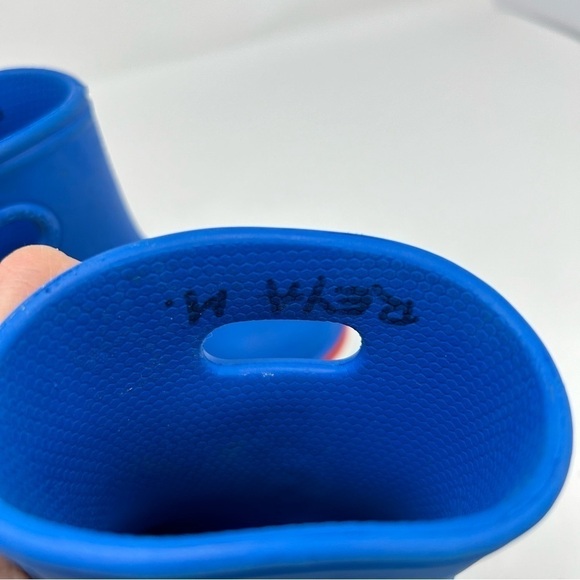 Crocs Unisex Child Kids Light Blue Rain Boots Size C6 Red and White Striped - Picture 11 of 13